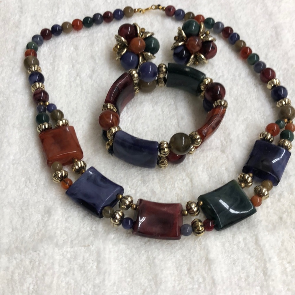 Necklace set